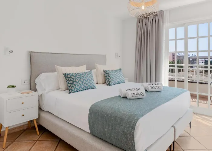 Obsidian Canarysol * Arona (Tenerife)